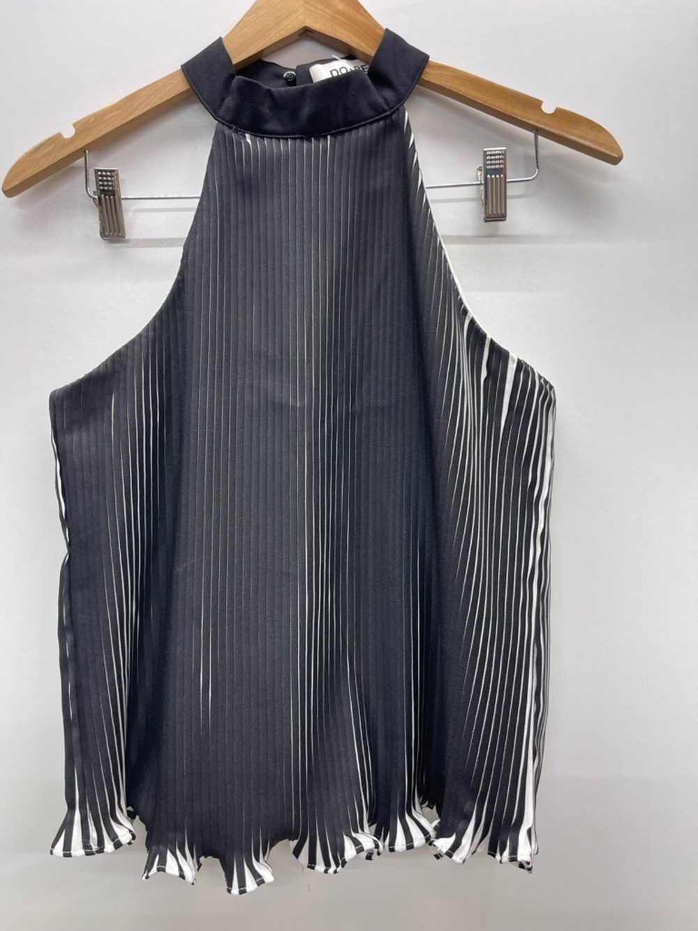 DO+BE Black and White Pleated Halter Neck‎ Blouse